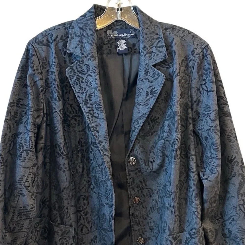 Susan Graver Printed LK Fusion Cutaway Hem Jacket/Black‎ X-Small